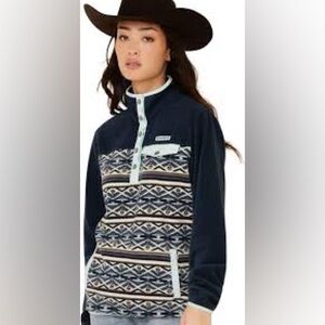 MAKE AN OFFER - CINCH Patterned Fleece Pullover with Button Collar